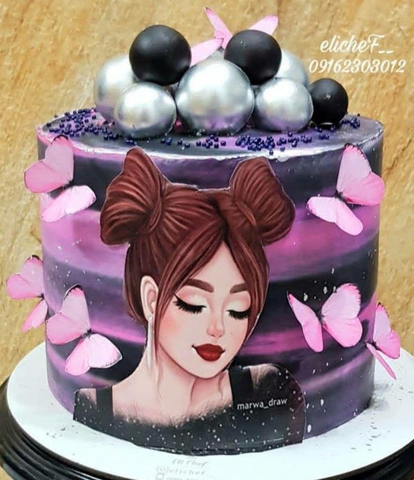 Девушка и торт