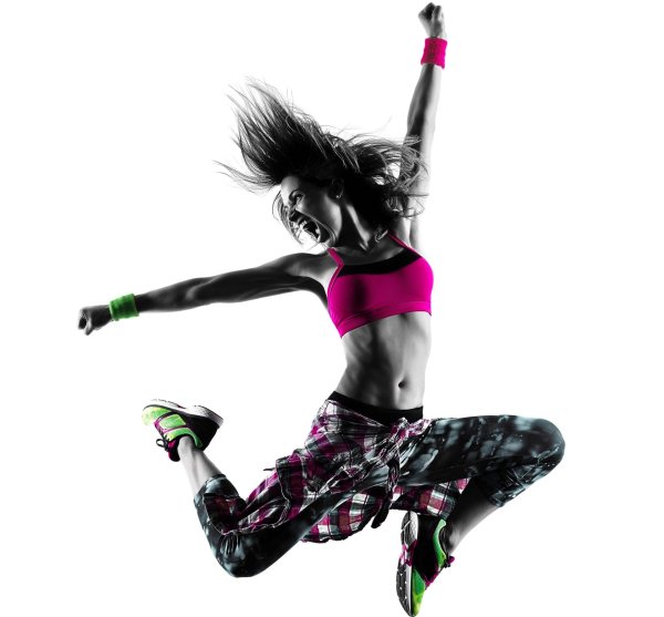 С танцующими девушками