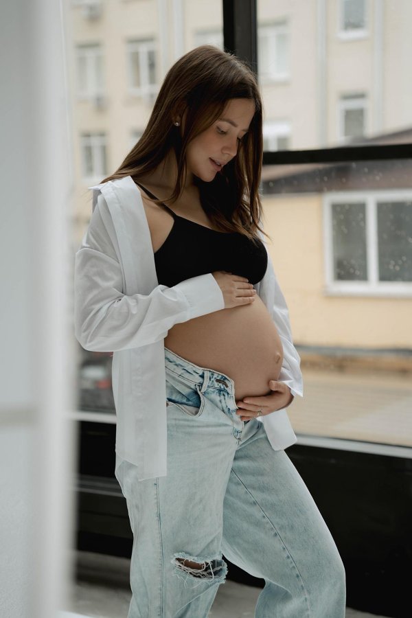 С беременными девушками