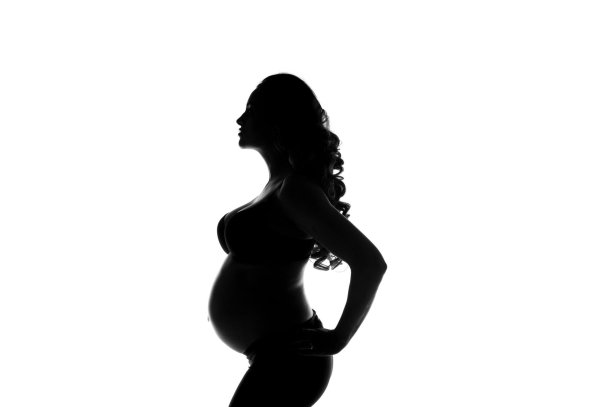 С беременными девушками