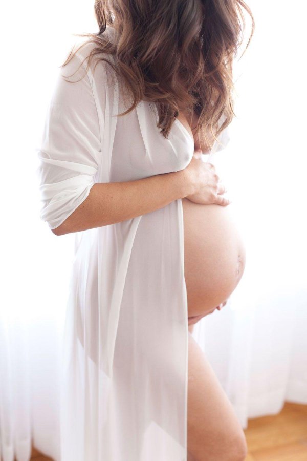 С беременными девушками