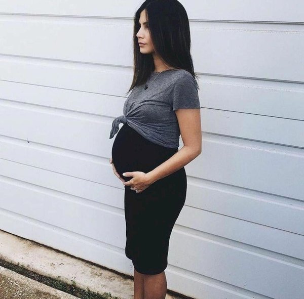 С беременными девушками