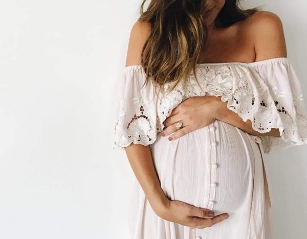 С беременными девушками