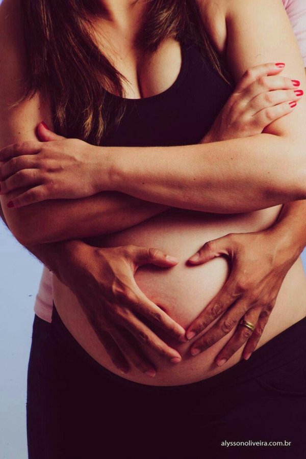 С беременными девушками