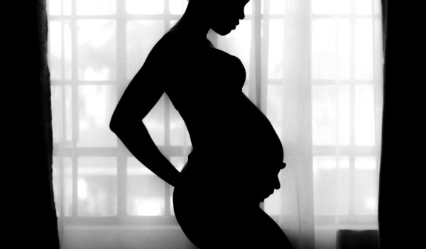 С беременными девушками