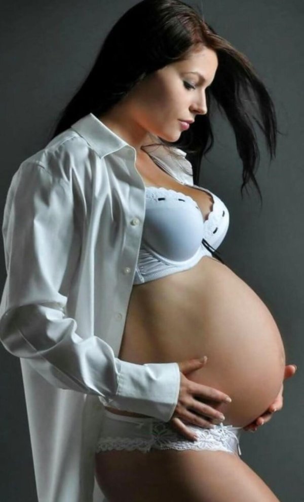 С беременными девушками