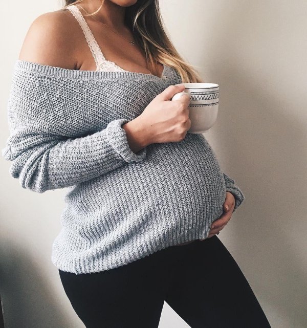 С беременными девушками