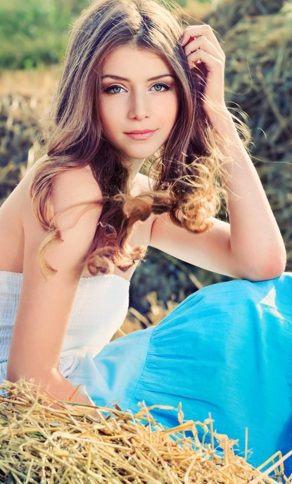 Самая девушка молодая