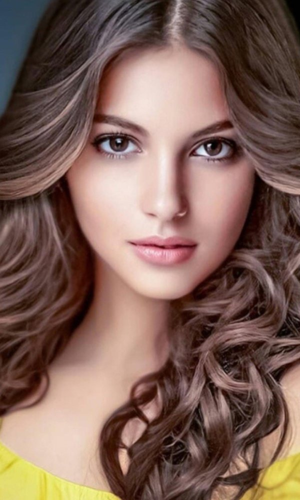 Самая девушка молодая