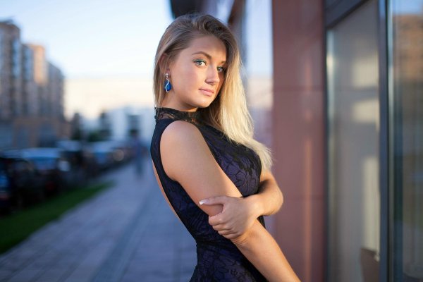 Самая девушка молодая