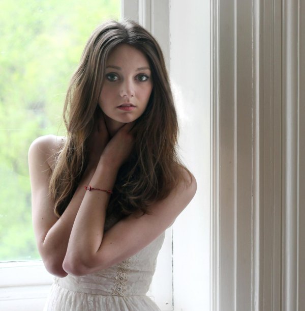 Самая девушка молодая