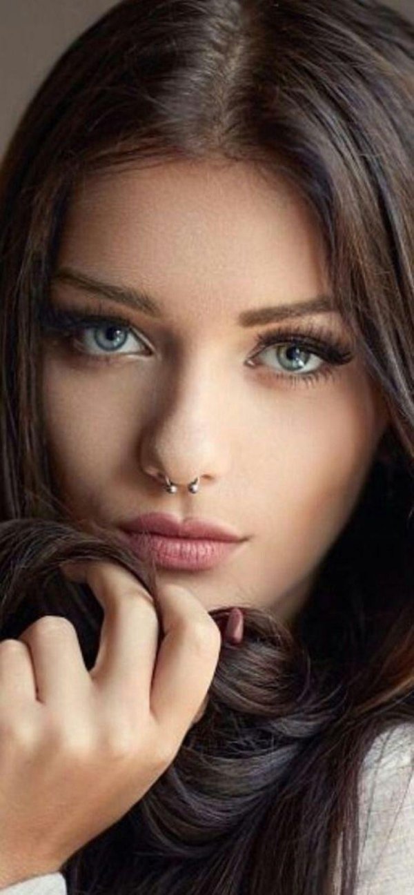 Самая девушка молодая