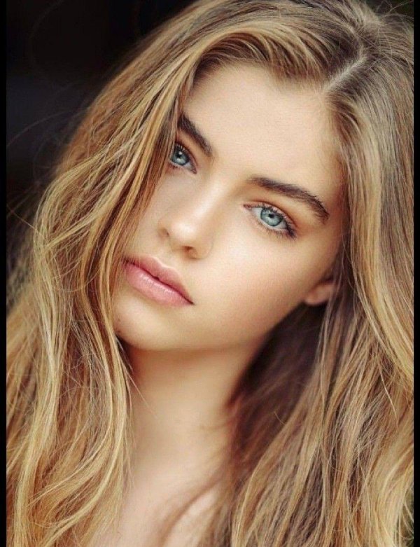 Самая девушка молодая