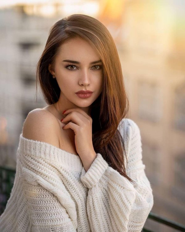 Самая девушка молодая