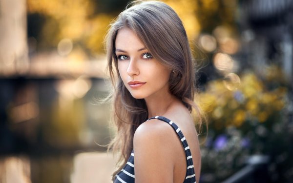 Самая девушка молодая