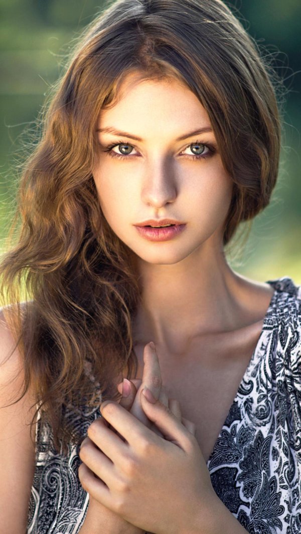 Самая девушка молодая