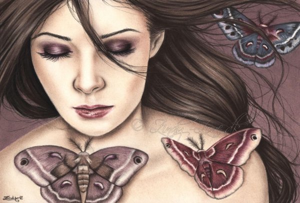 Бабочки и девушка