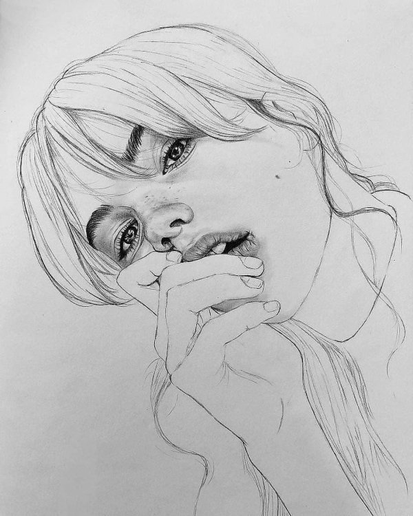 Девушка нарисованная легко