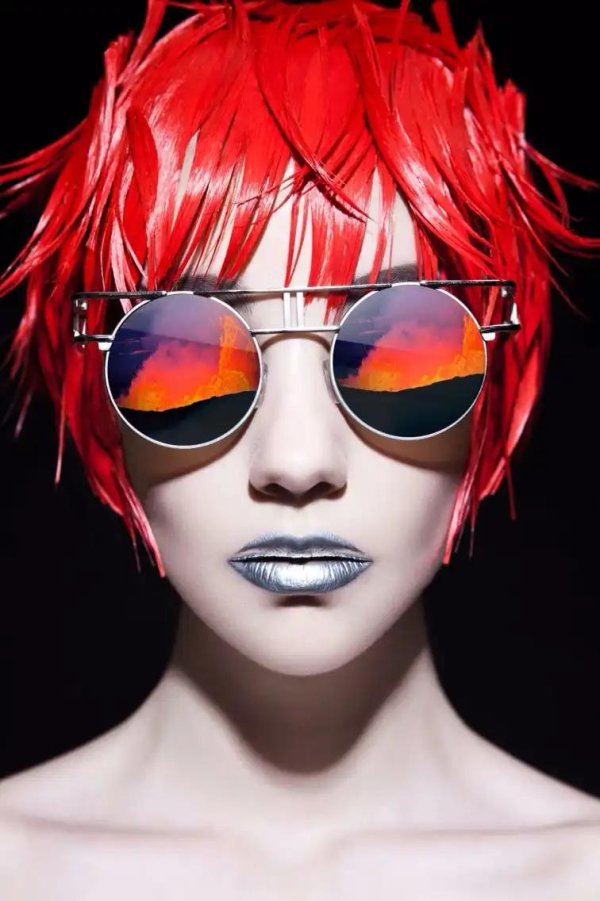 Креативные с девушками