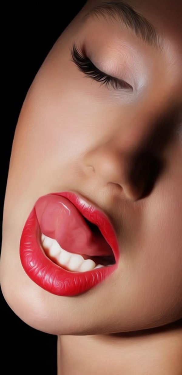 Девушка с языком
