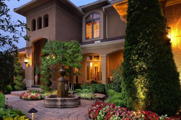 красивые загородные особняки