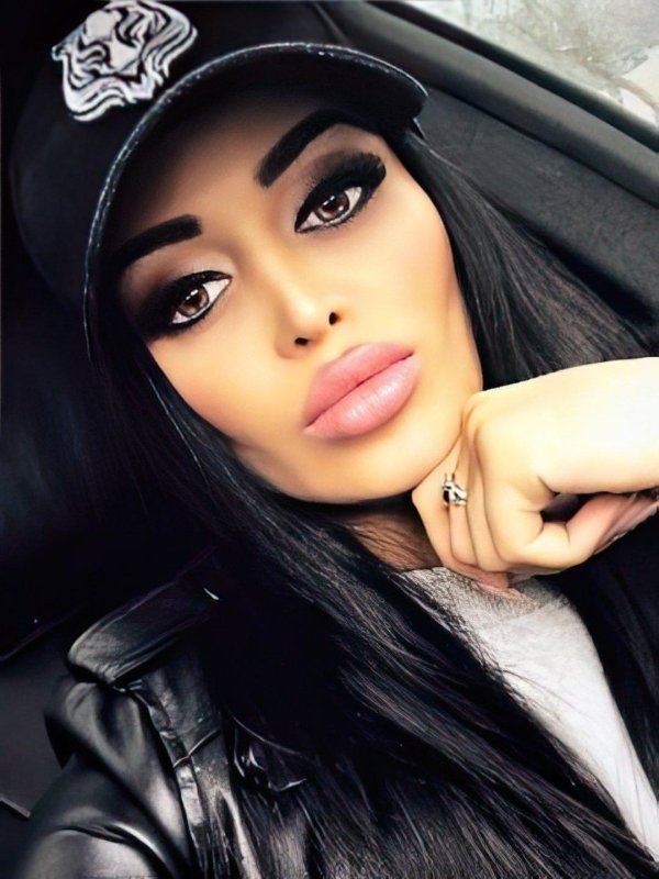 С кавказскими девушками