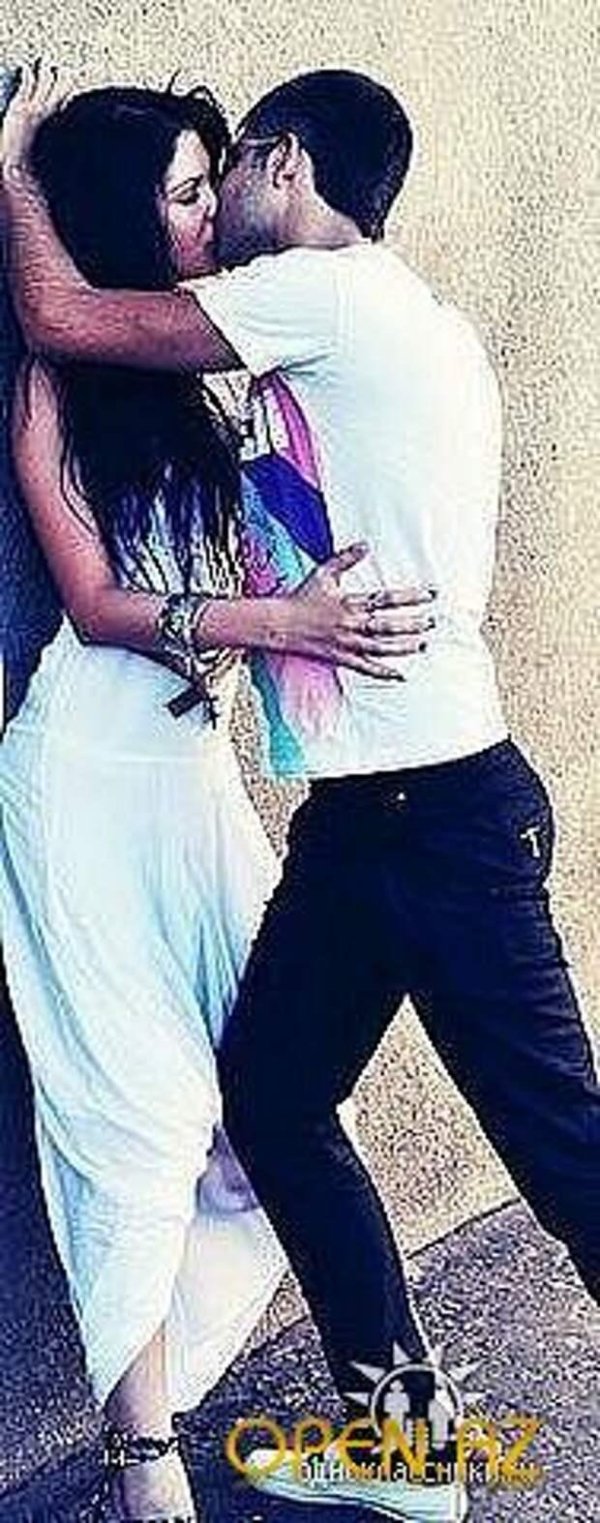 С кавказскими девушками