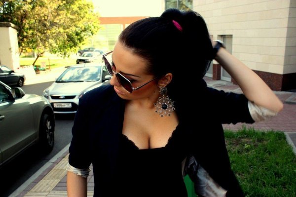 С кавказскими девушками