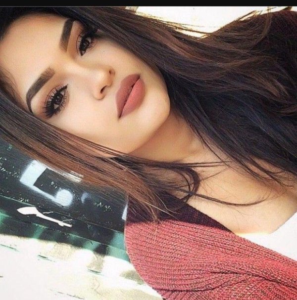 С кавказскими девушками