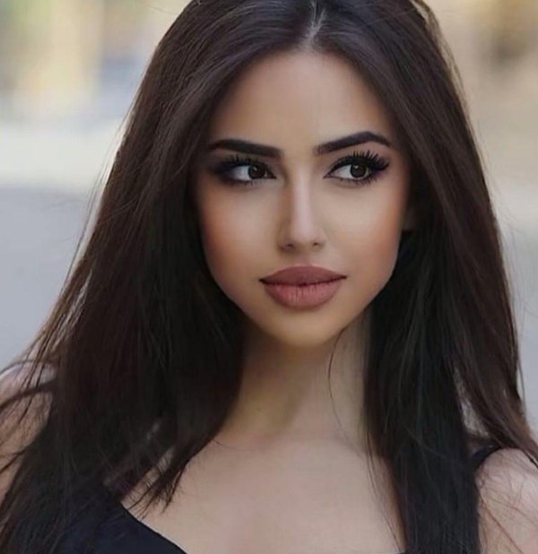 С кавказскими девушками