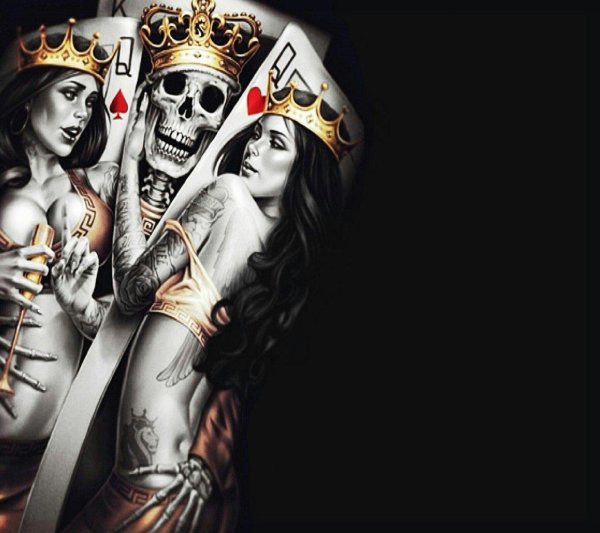 Девушка с картами