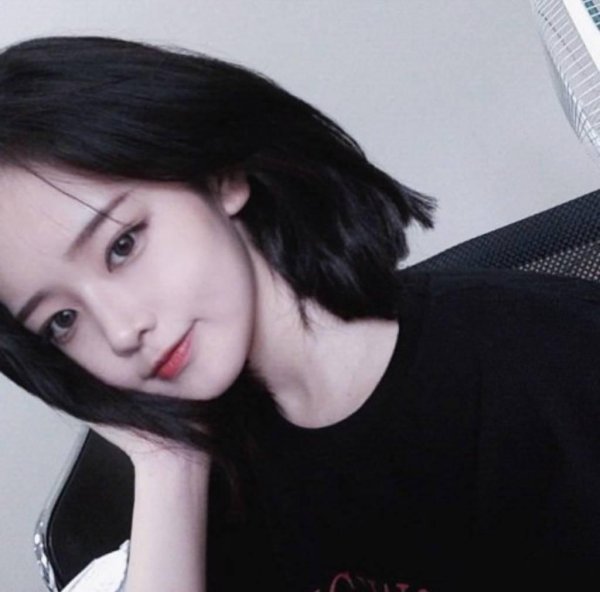 С корейскими девушками