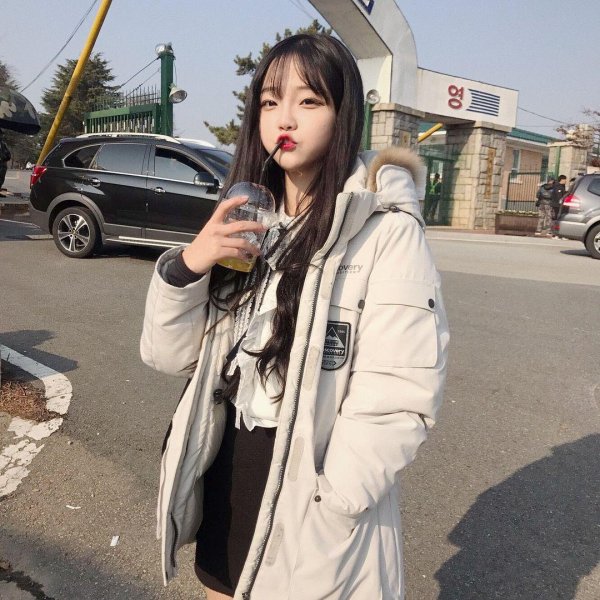 С корейскими девушками