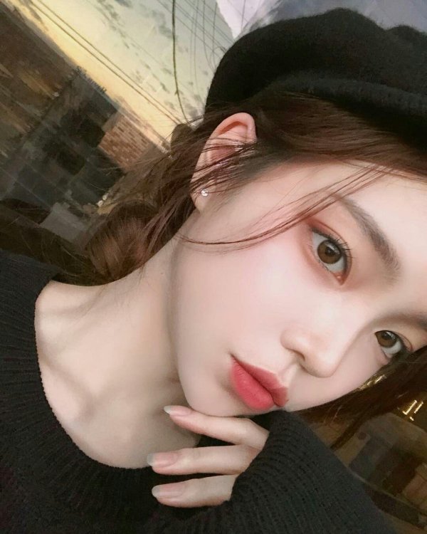 С корейскими девушками