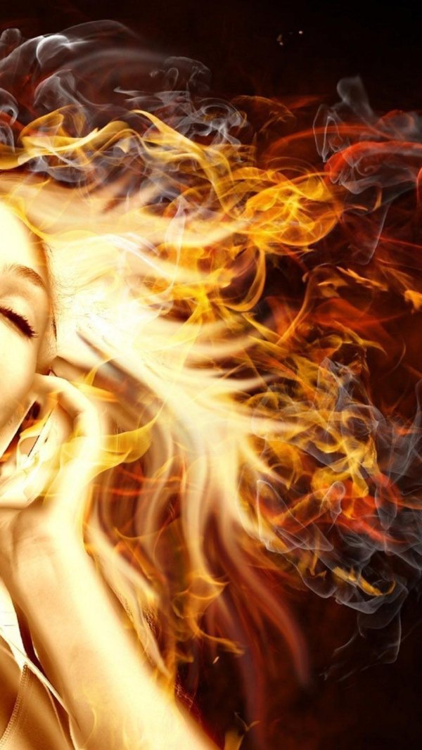 Девушка и огонь
