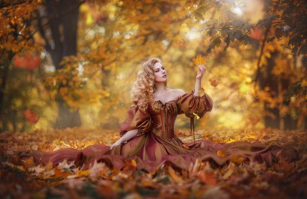 Осени с девушками