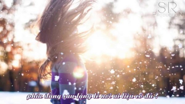 Зима девушка спиной