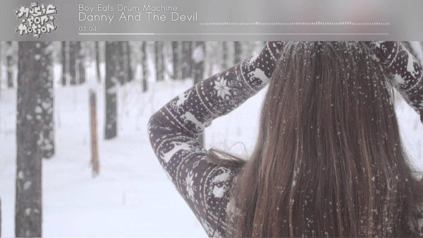 Зима девушка спиной