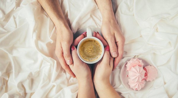 Утренние с девушками