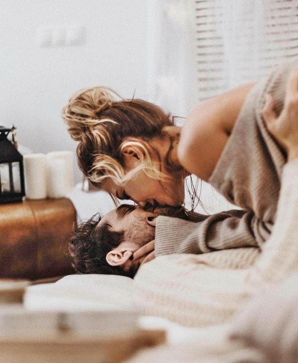 Утренние с девушками