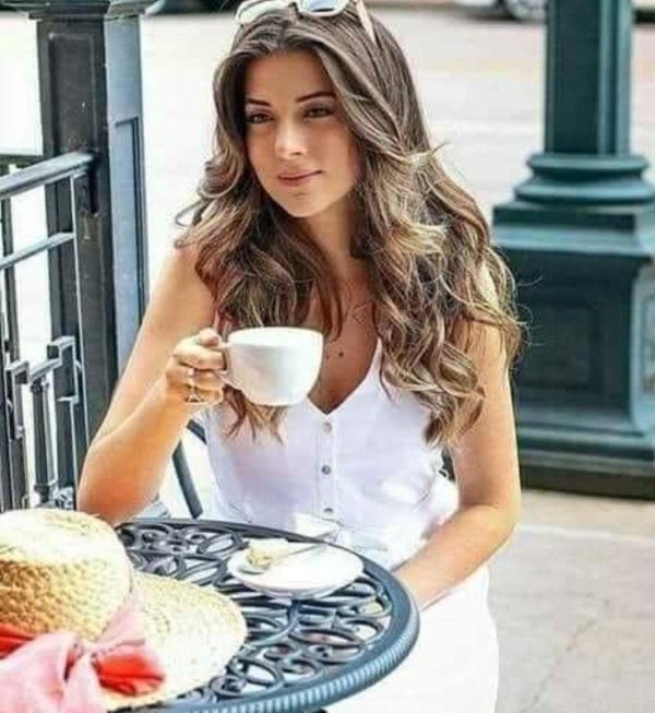 Утренние с девушками