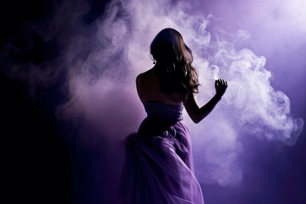 Фиолетовые с девушками