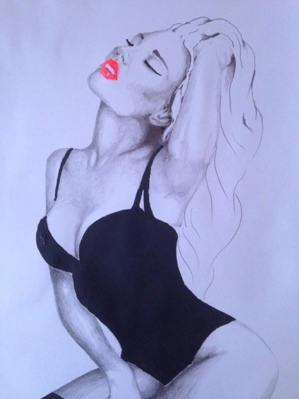 Полуобнаженные с девушками