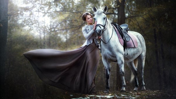 Девушка на коне