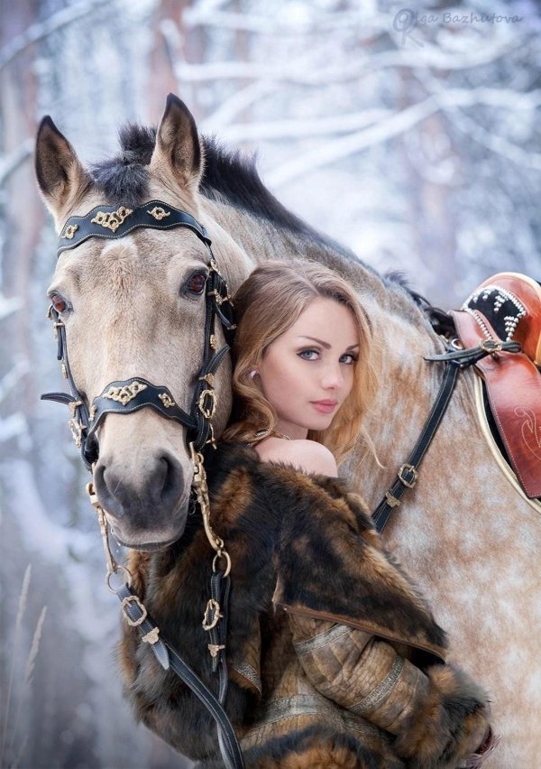 Девушка на коне