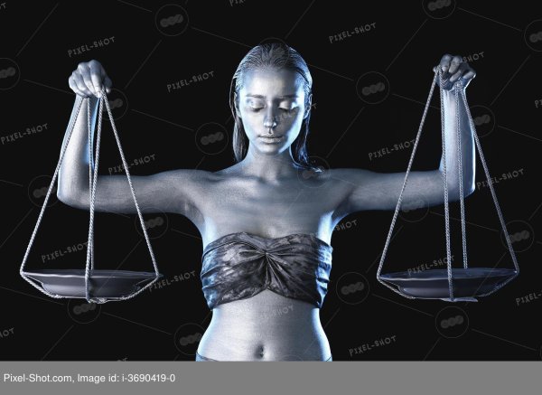 Девушка с весами