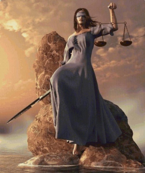 Девушка с весами