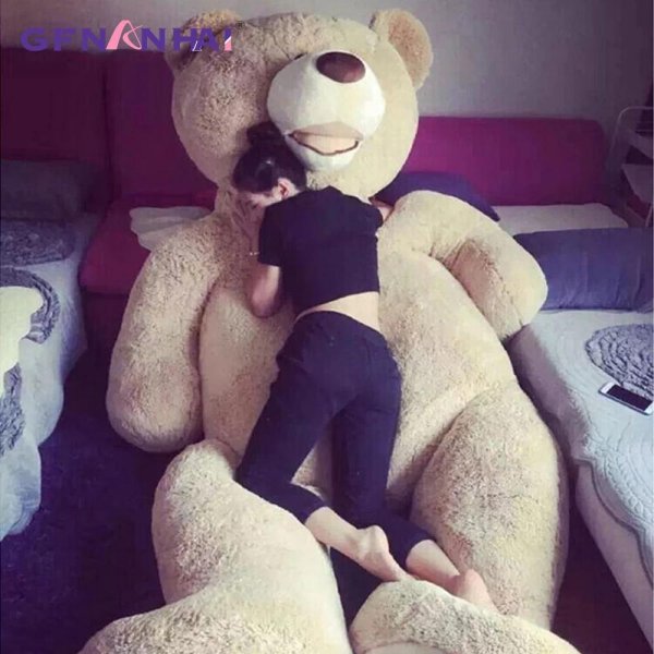 Девушка с мишкой