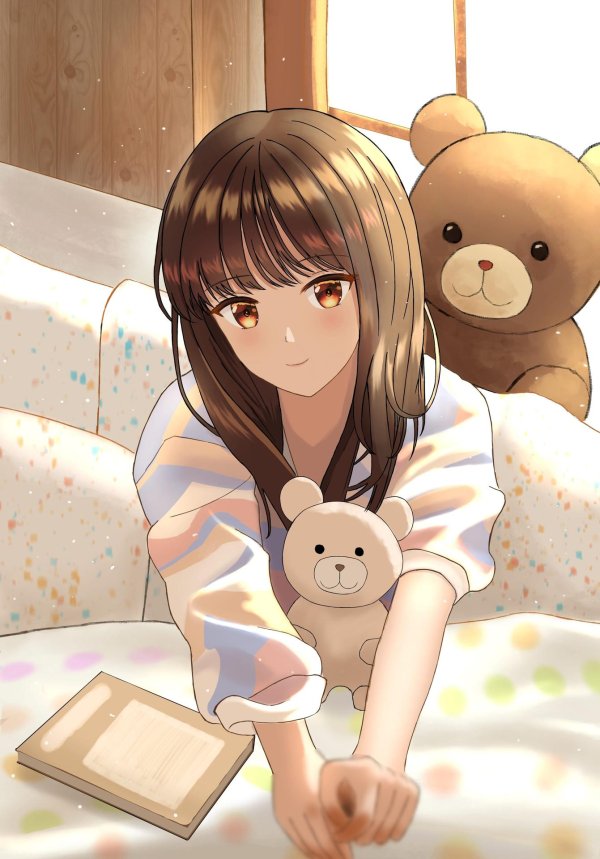 Девушка с мишкой