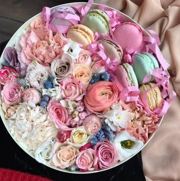 букет макаронс